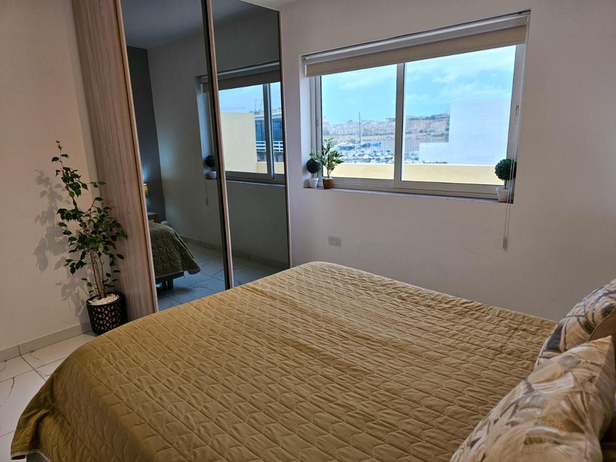 Апартаменти Mive Luxury Sea View Penthouse Gzira Екстер'єр фото