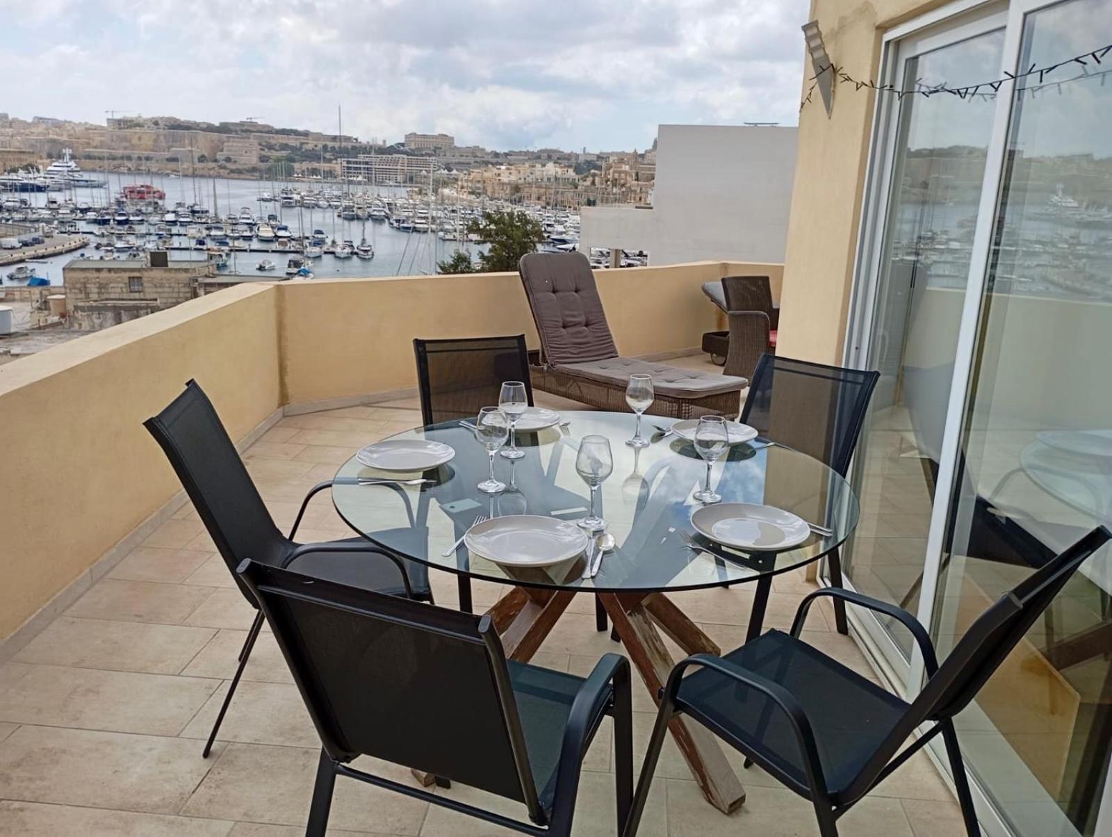 Апартаменти Mive Luxury Sea View Penthouse Gzira Екстер'єр фото