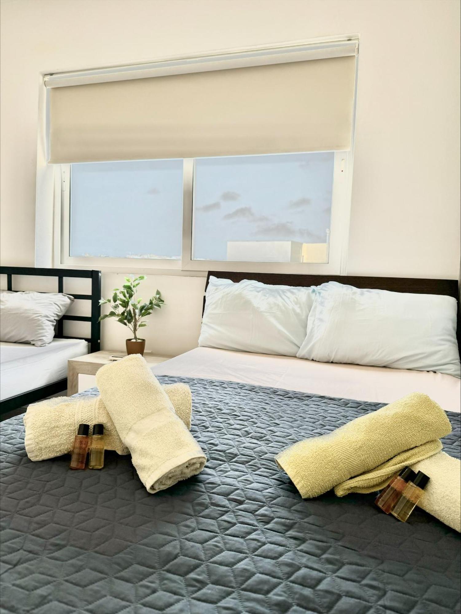 Апартаменти Mive Luxury Sea View Penthouse Gzira Екстер'єр фото