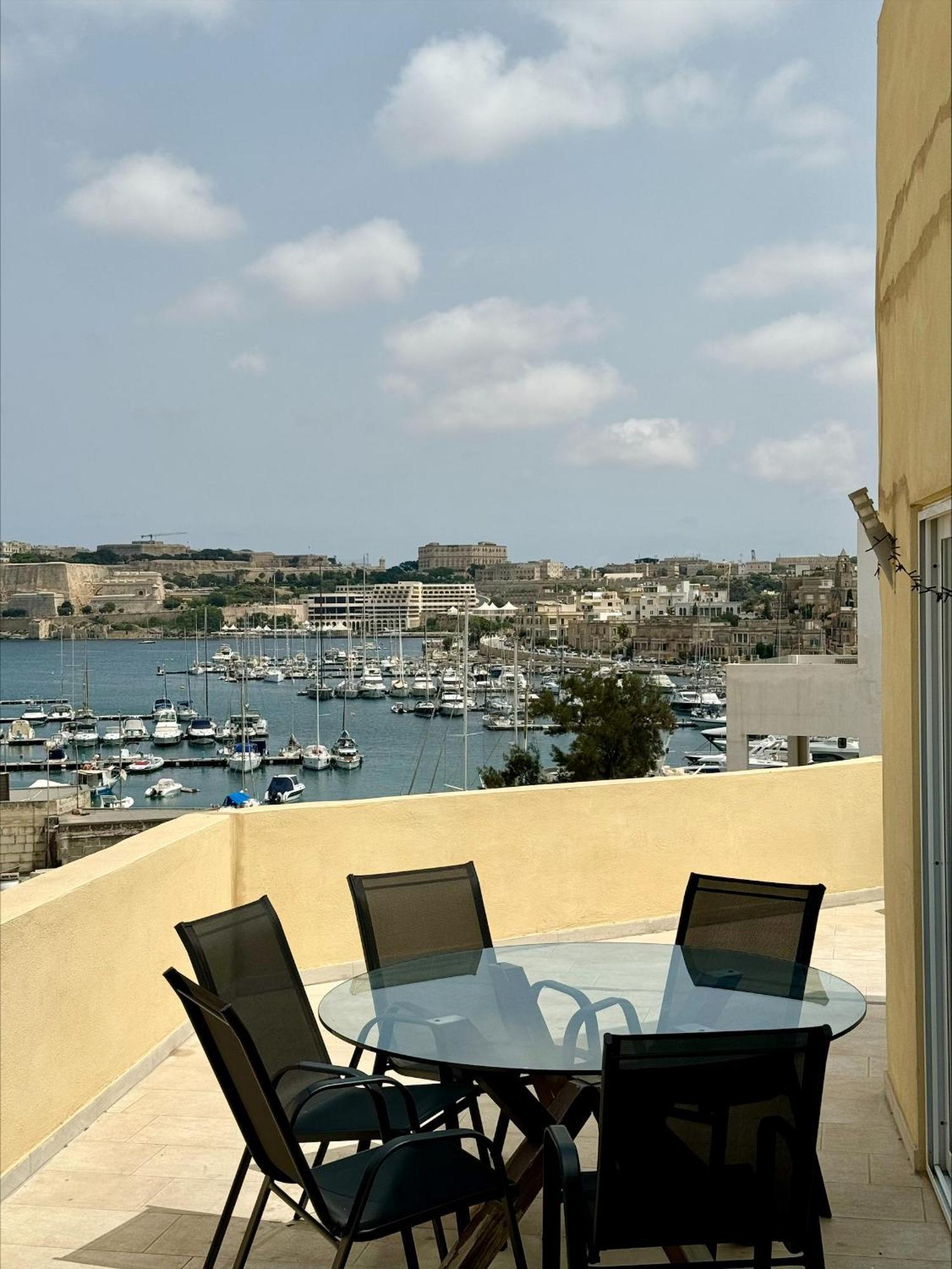 Апартаменти Mive Luxury Sea View Penthouse Gzira Екстер'єр фото